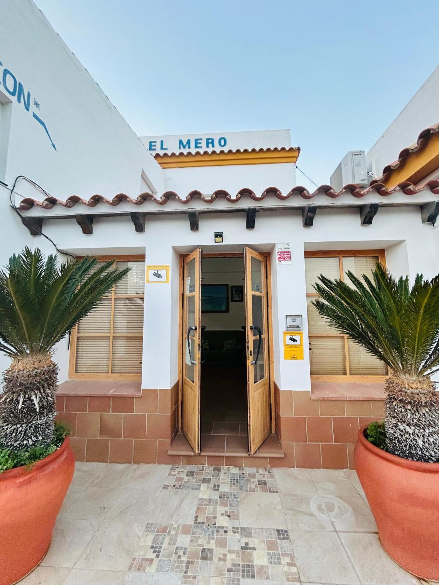 Hostal Cafeteria El Mero Саора Екстер'єр фото